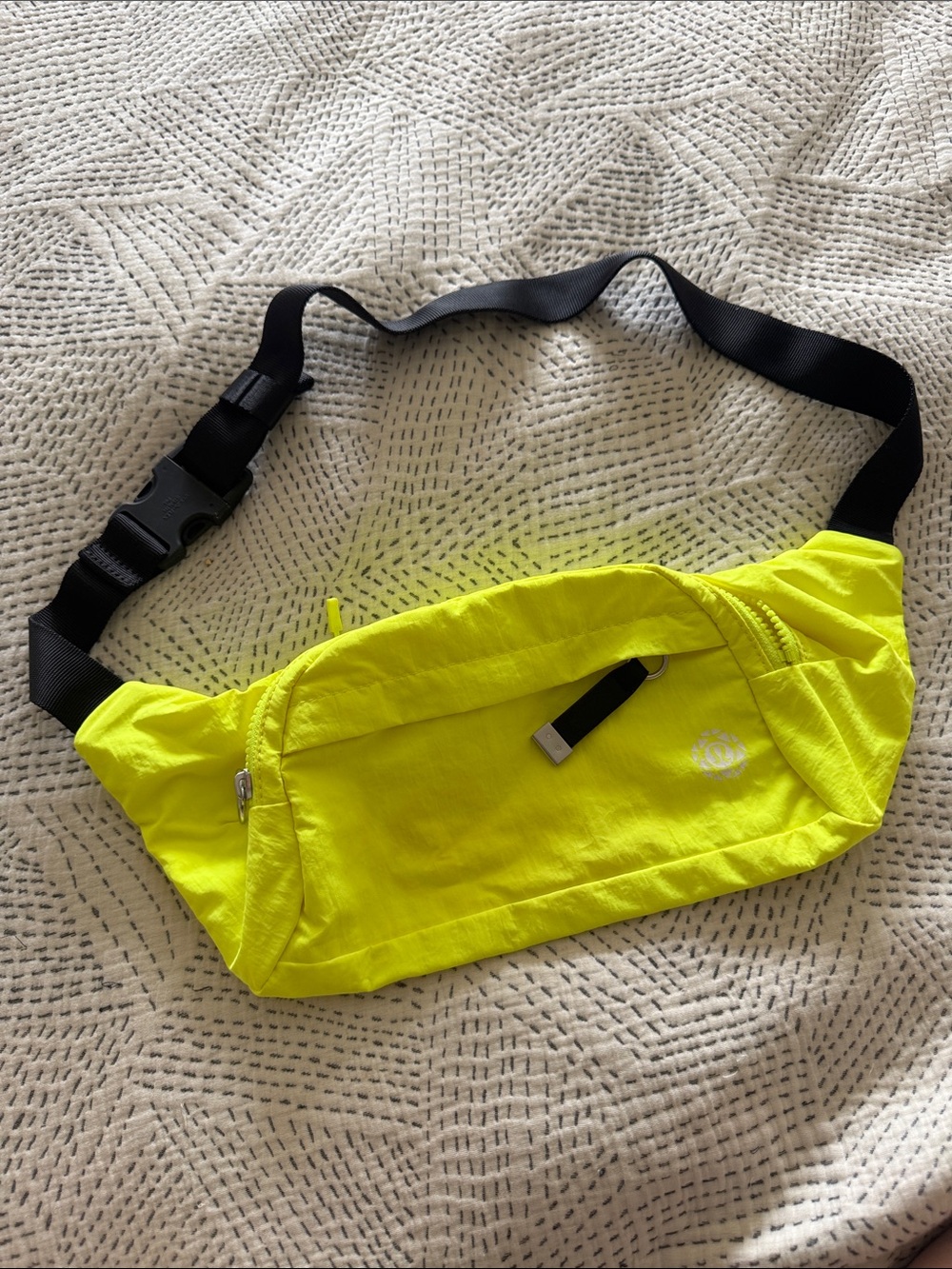 Lululemon Seawheeze Neon Yellow Lightweight Waist Bag